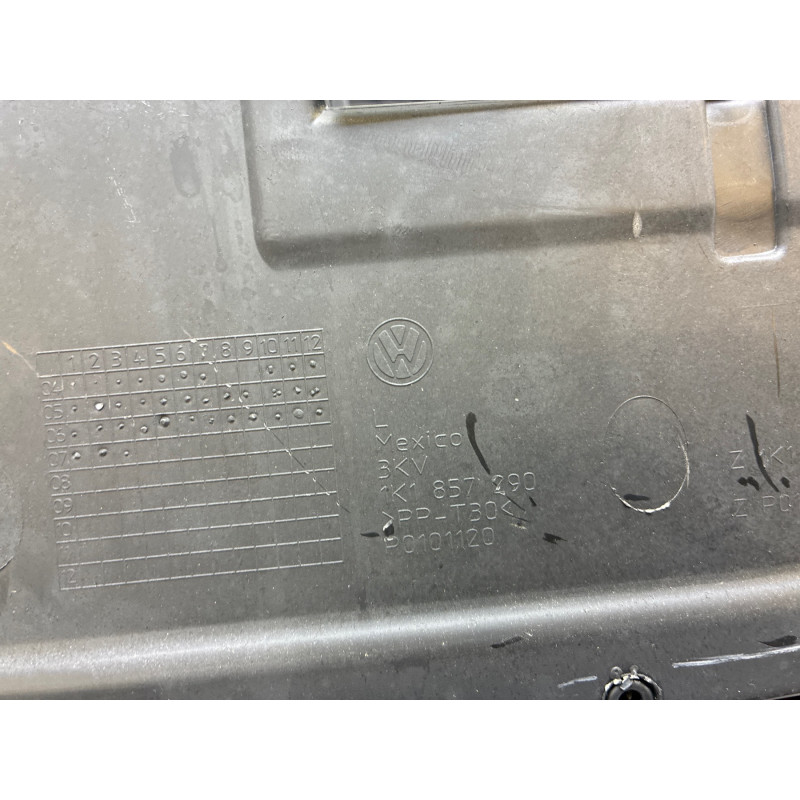 Boite a gants VOLKSWAGEN GOLF 5 Photo n°1