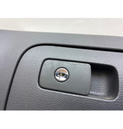 Boite a gants VOLKSWAGEN GOLF 5