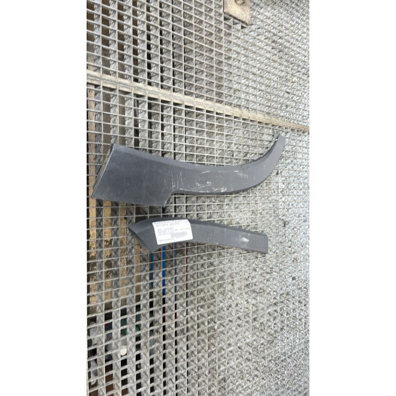 Extension d'aile arriere gauche JEEP CHEROKEE 4 Photo n°1