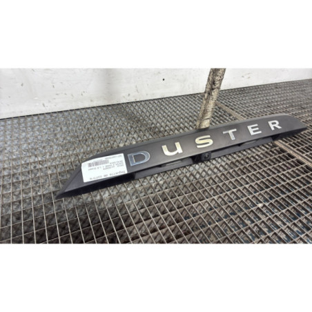 Baguette de coffre DACIA DUSTER 2