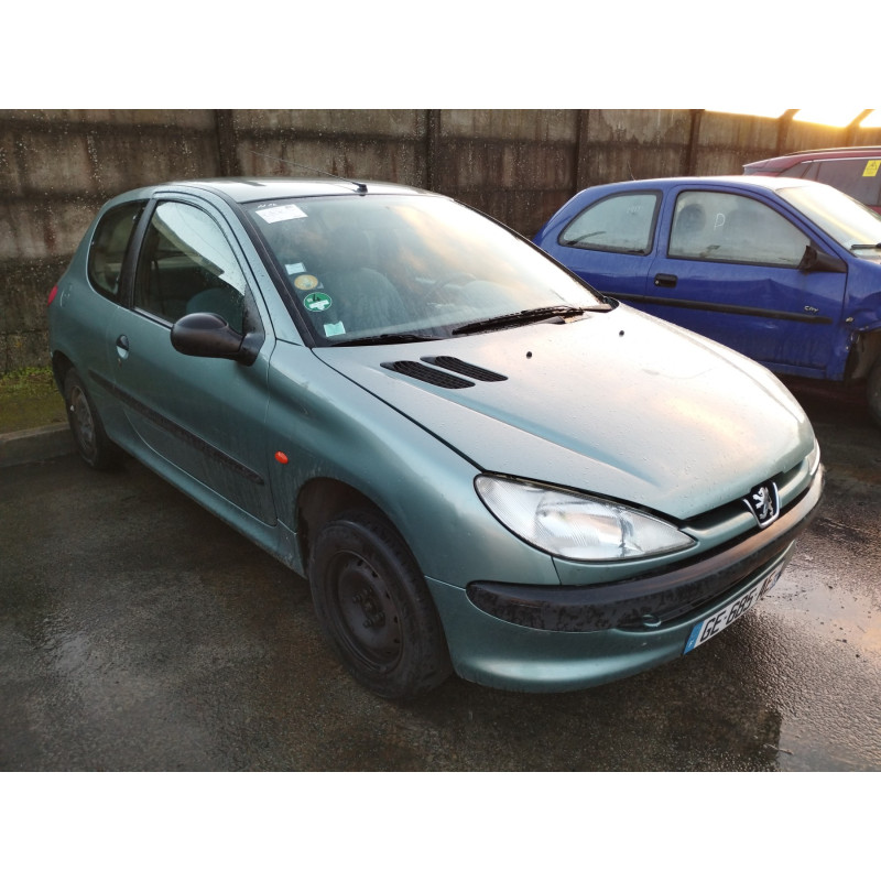Baguette de coffre PEUGEOT 206 Photo n°6