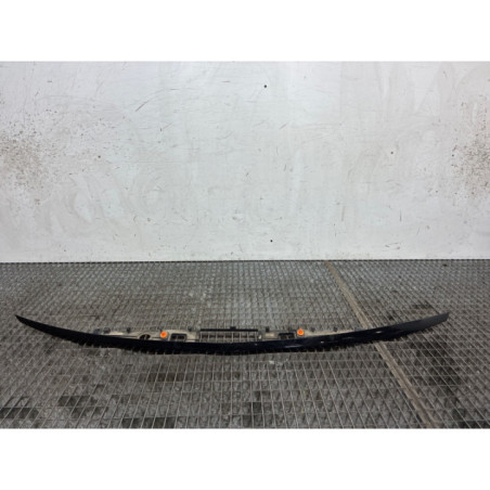 Baguette de coffre MERCEDES CLASSE C 205 Photo n°1