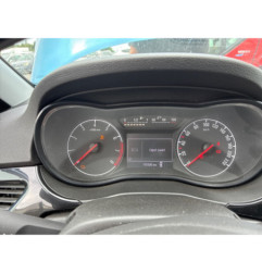 OPEL CORSA E 1.4i - 16V TURBO