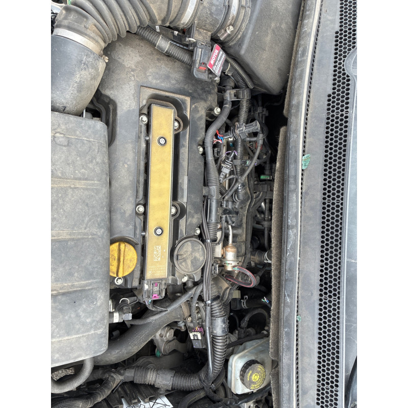 OPEL CORSA E 1.4i - 16V TURBO Photo n°23