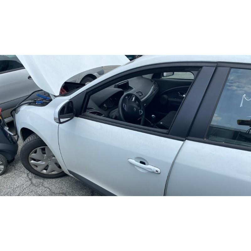 Feu arriere principal droit (feux) RENAULT MEGANE 3 Photo n°6