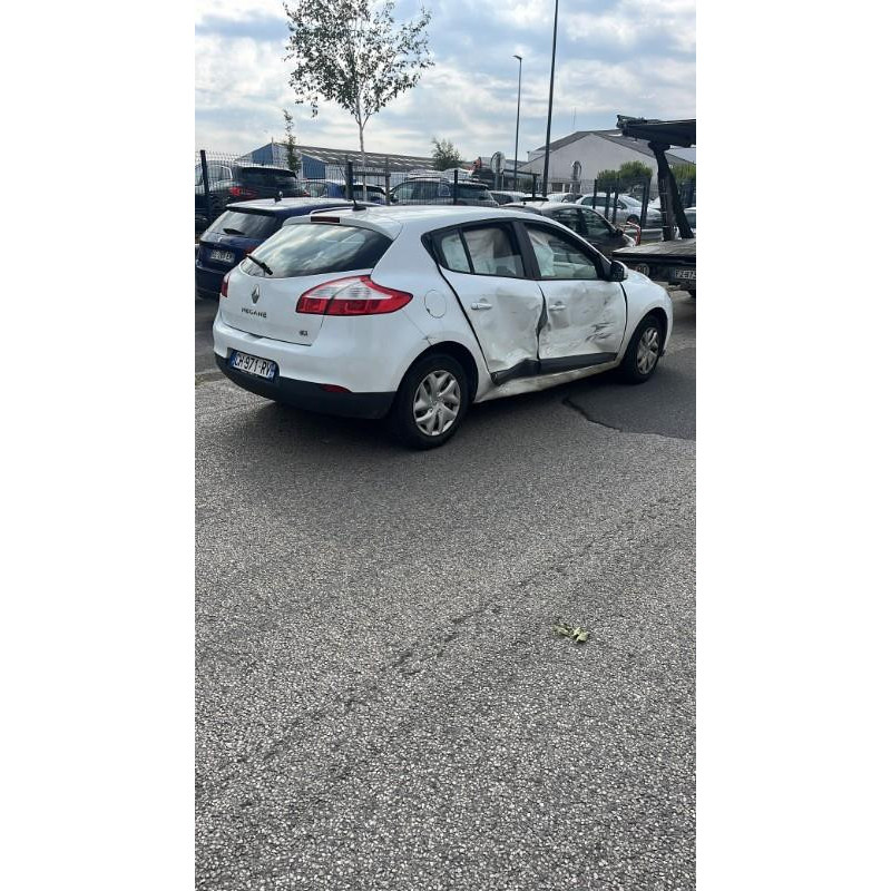 Feu arriere principal droit (feux) RENAULT MEGANE 3 Photo n°9