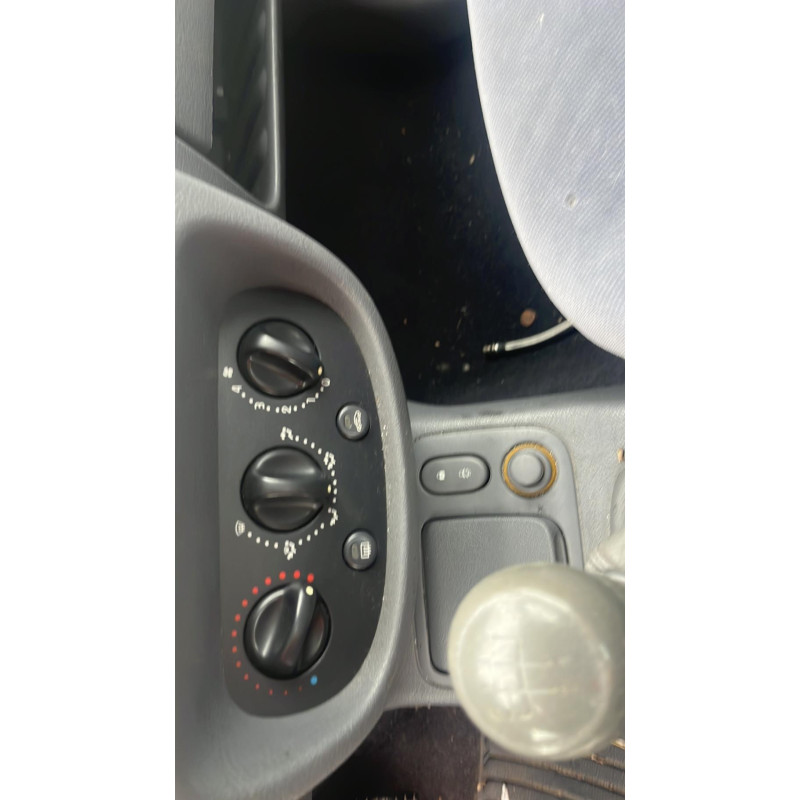 Optique avant principal droit (feux)(phare) RENAULT CLIO 2 Photo n°11