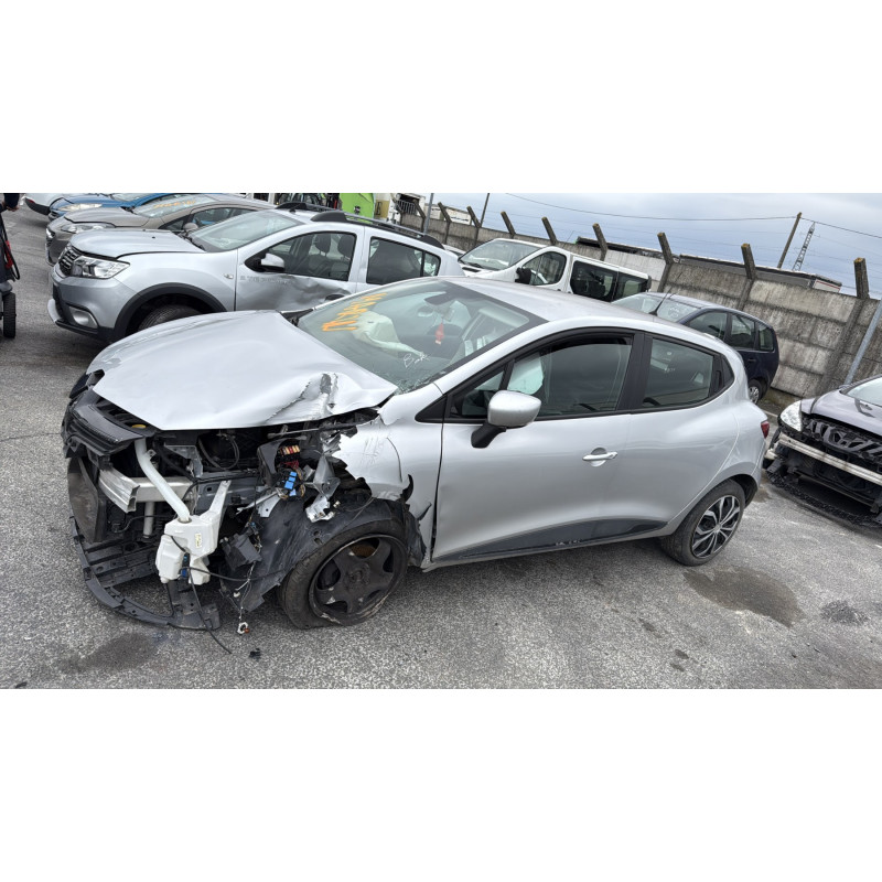 Feu arriere principal gauche (feux) RENAULT CLIO 4 Photo n°18
