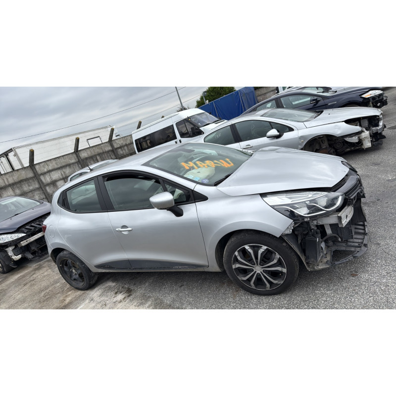 Feu arriere principal gauche (feux) RENAULT CLIO 4 Photo n°19