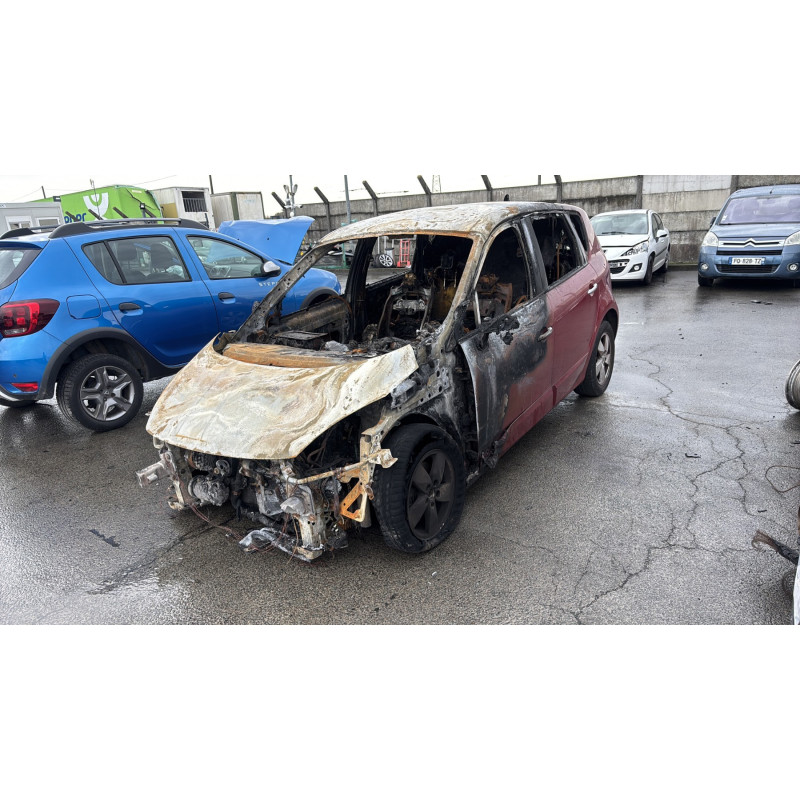 Feu arriere secondaire droit (feux) RENAULT SCENIC 3 Photo n°5