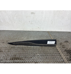 Baguette de porte arriere droite RENAULT CLIO 4 Photo n°1