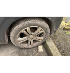 Enjoliveur PEUGEOT 208 1