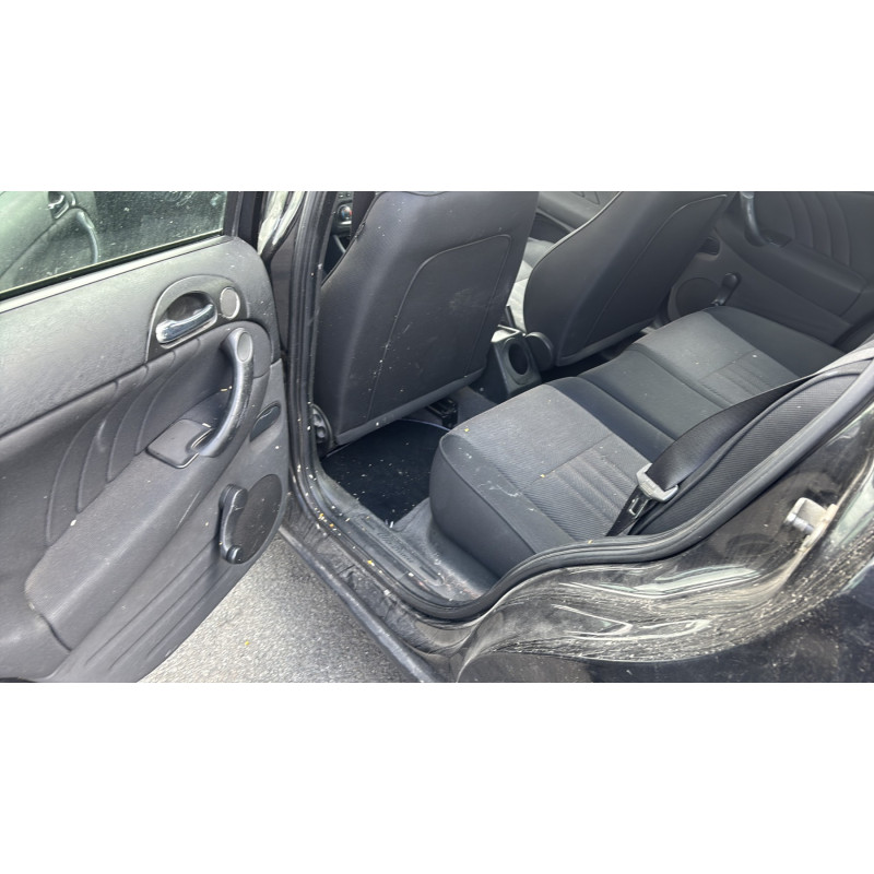 Feu arriere secondaire droit (feux) ALFA ROMEO 147 Photo n°14