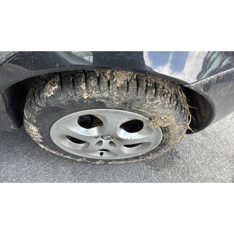 Feu arriere secondaire droit (feux) ALFA ROMEO 147 Photo n°15