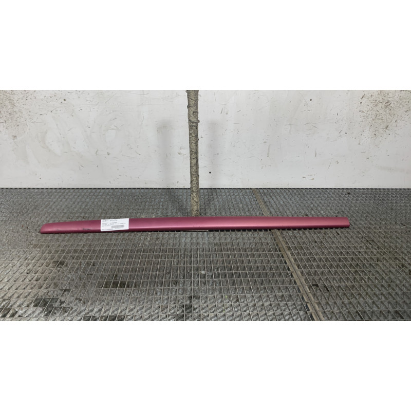 Baguette de porte avant droite RENAULT TWINGO 2 Photo n°1