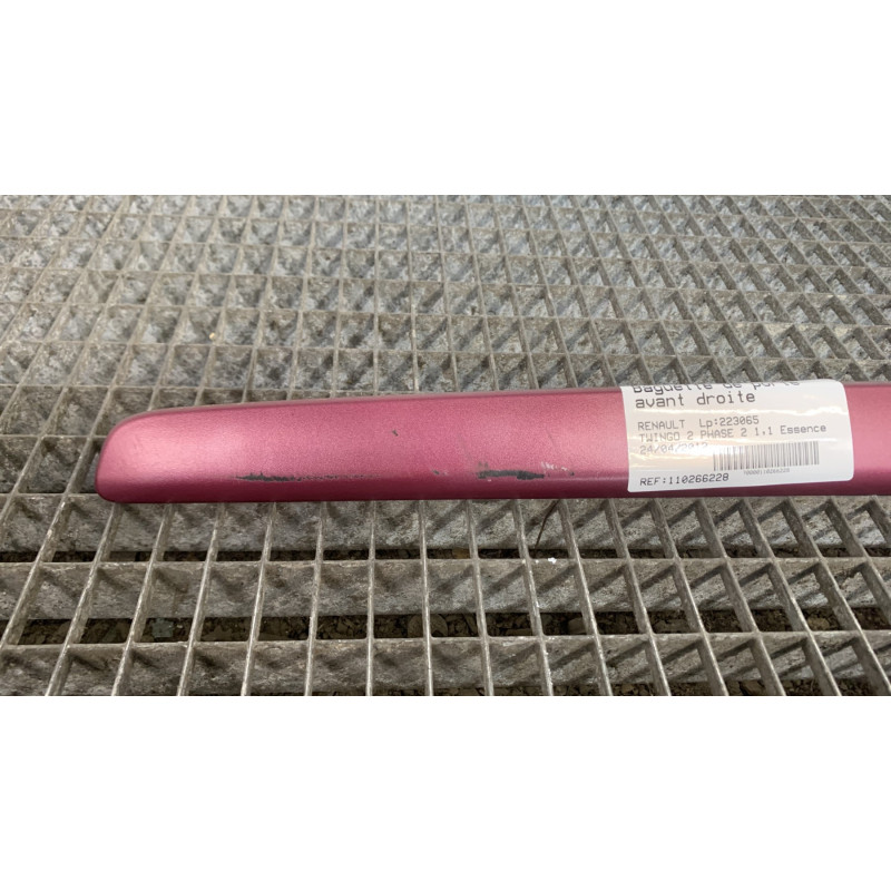 Baguette de porte avant droite RENAULT TWINGO 2 Photo n°2