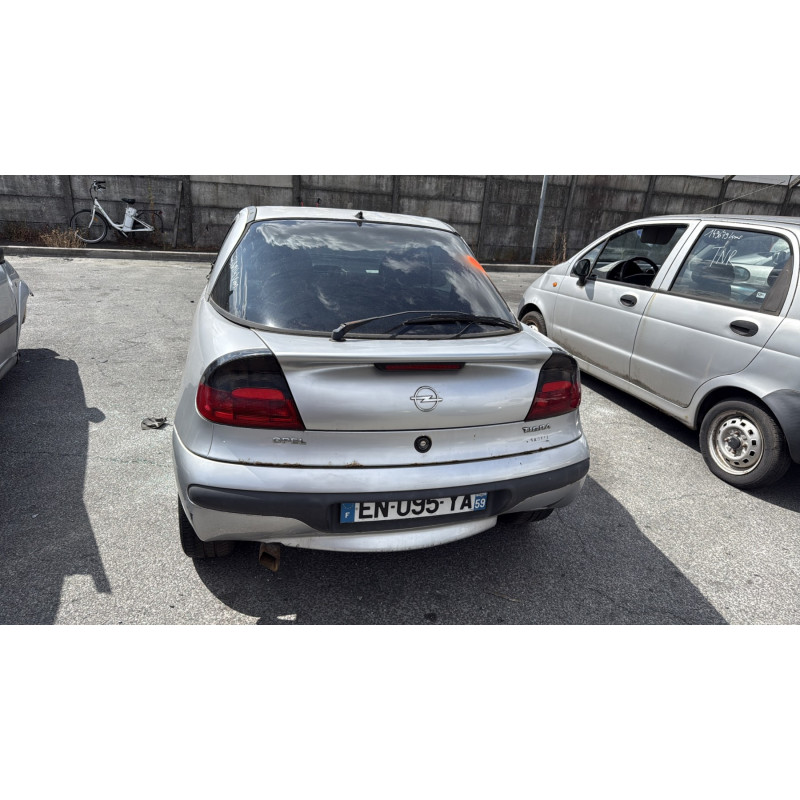 Anti brouillard gauche (feux) OPEL TIGRA 1 Photo n°10