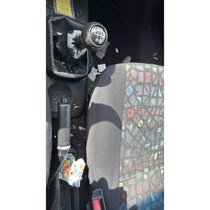 Anti brouillard gauche (feux) OPEL TIGRA 1 Photo n°17