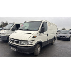 Optique avant secondaire gauche (feux)(clignotant) IVECO DAILY 3