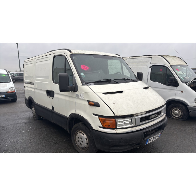 Optique avant secondaire gauche (feux)(clignotant) IVECO DAILY 3 Photo n°6