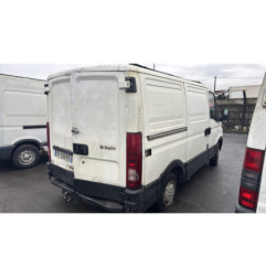 Optique avant secondaire gauche (feux)(clignotant) IVECO DAILY 3