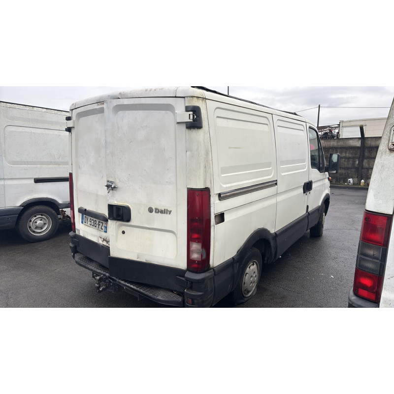 Optique avant secondaire gauche (feux)(clignotant) IVECO DAILY 3 Photo n°7