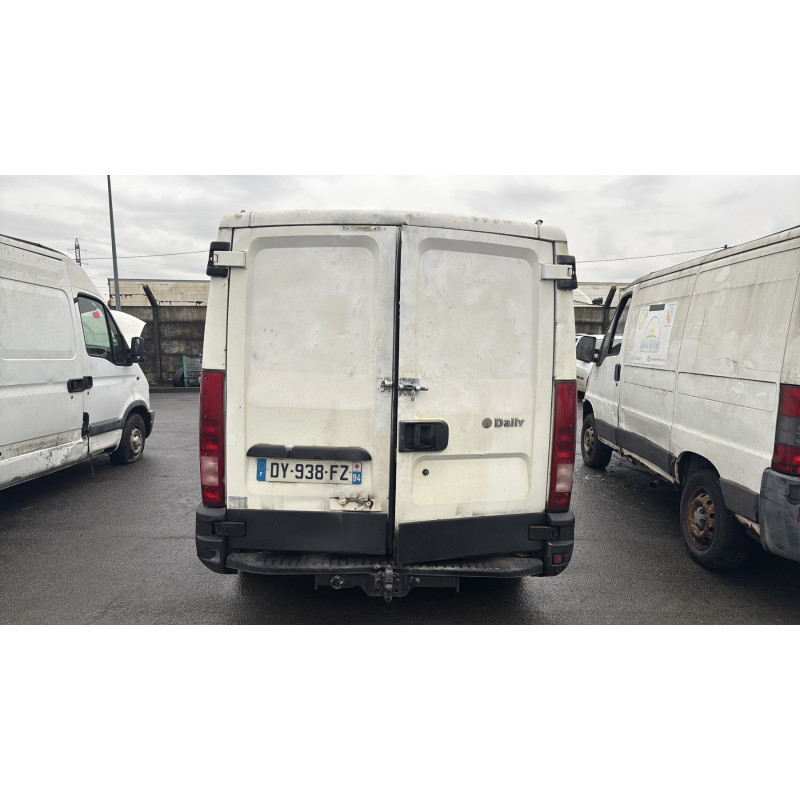Optique avant secondaire gauche (feux)(clignotant) IVECO DAILY 3 Photo n°9