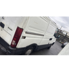 Optique avant secondaire gauche (feux)(clignotant) IVECO DAILY 3