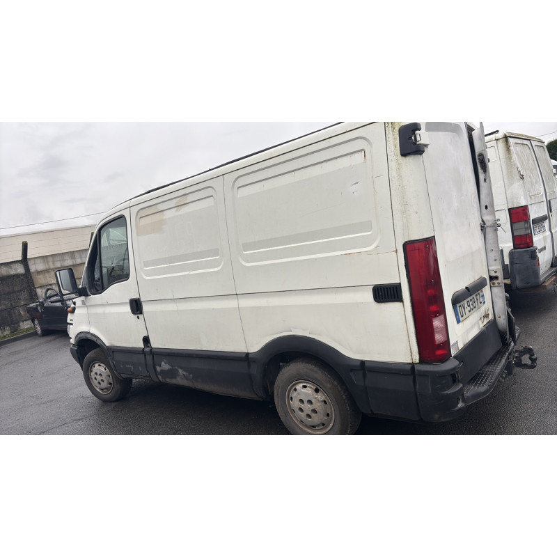 Optique avant secondaire gauche (feux)(clignotant) IVECO DAILY 3 Photo n°11