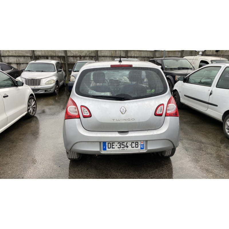 Feu arriere secondaire gauche (feux) RENAULT TWINGO 2 Photo n°8