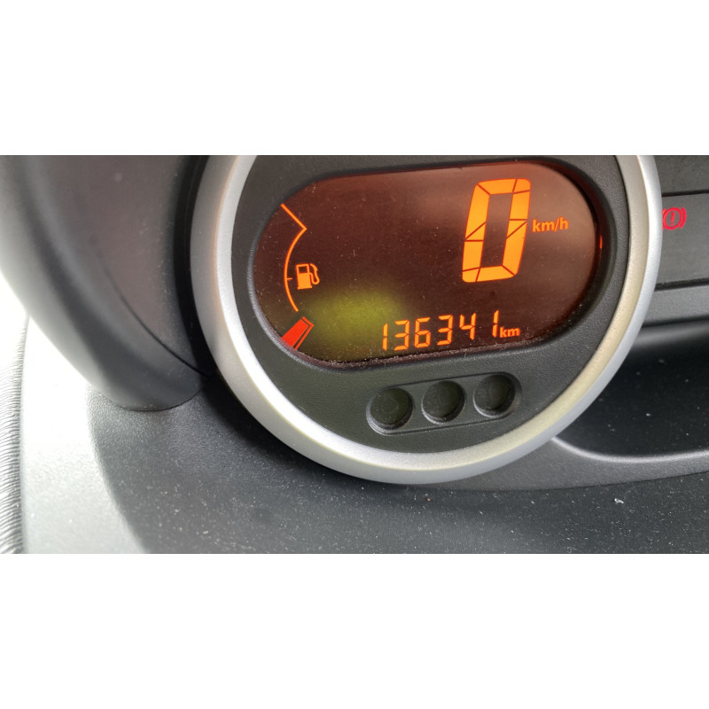 Feu arriere secondaire gauche (feux) RENAULT TWINGO 2 Photo n°20