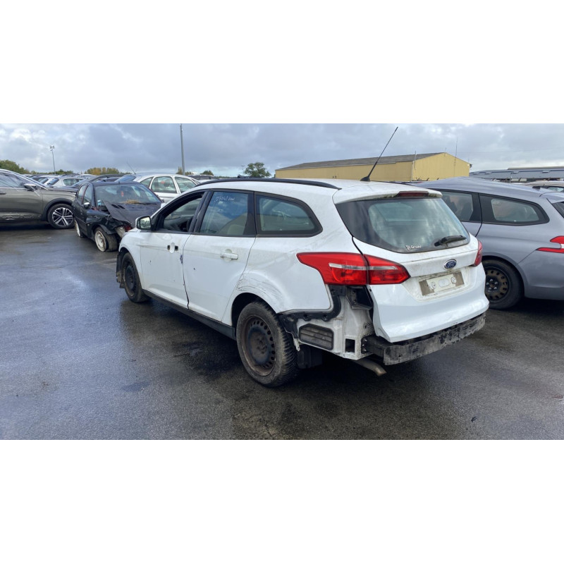 Feu arriere secondaire gauche (feux) FORD FOCUS 3 Photo n°5