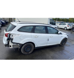 Feu arriere secondaire gauche (feux) FORD FOCUS 3