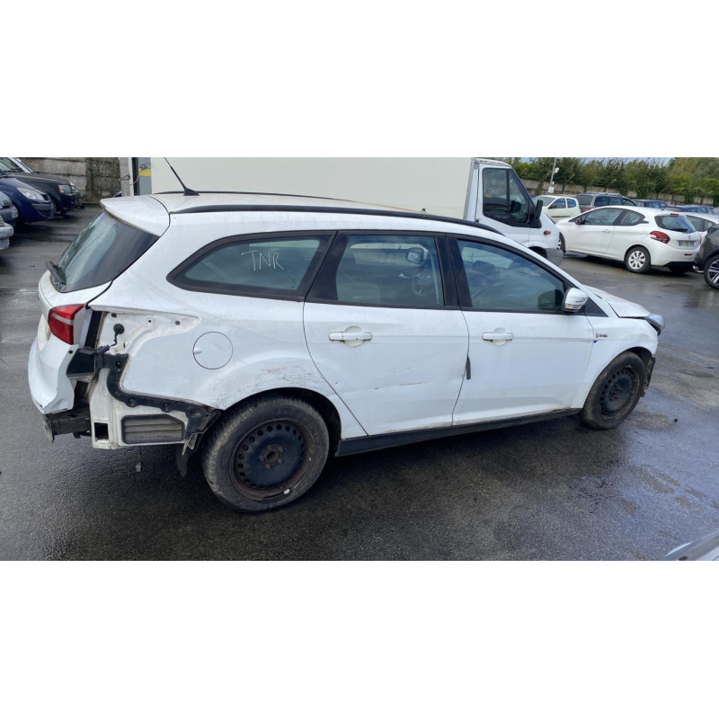 Feu arriere secondaire gauche (feux) FORD FOCUS 3 Photo n°14