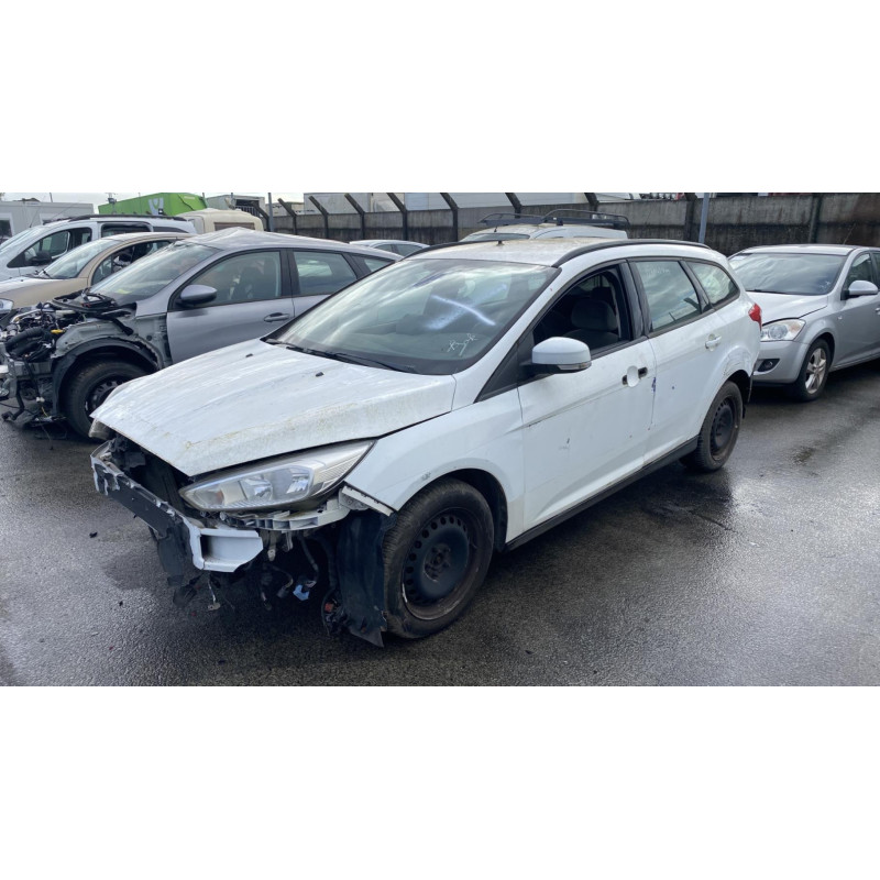 Feu arriere secondaire gauche (feux) FORD FOCUS 3 Photo n°20