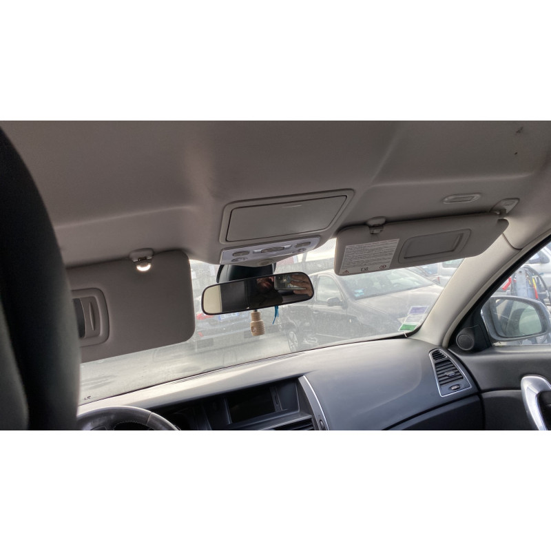 Feu arriere secondaire gauche (feux) RENAULT LATITUDE Photo n°18