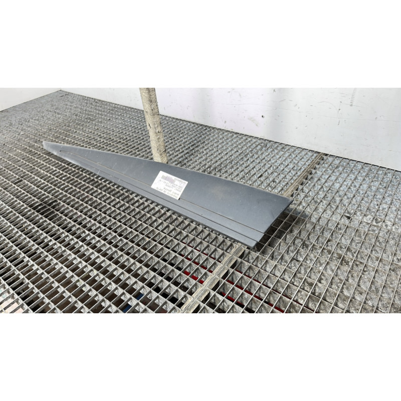 Baguette de porte avant gauche RENAULT CLIO 4 Photo n°3