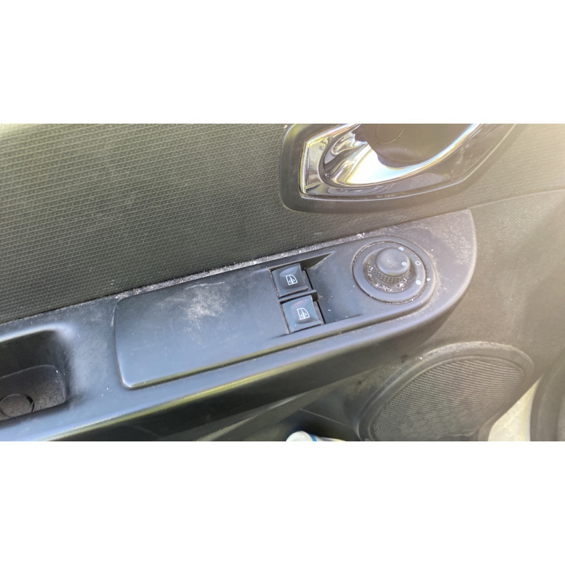 Baguette de porte avant gauche RENAULT CLIO 4 Photo n°15