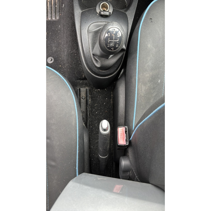 Feu arriere secondaire gauche (feux) RENAULT TWINGO 2 Photo n°16