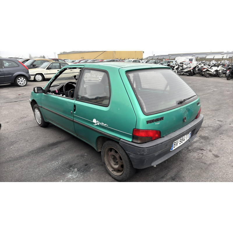 Optique avant secondaire droit (feux)(clignotant) PEUGEOT 106 Photo n°7
