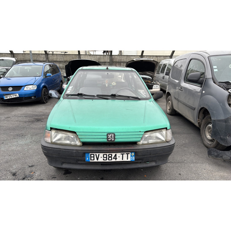 Optique avant secondaire droit (feux)(clignotant) PEUGEOT 106 Photo n°11