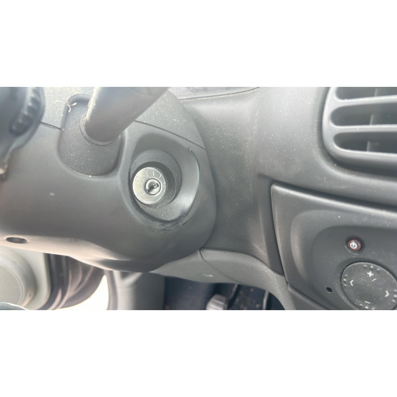 Baguette de coffre RENAULT SCENIC 1 Photo n°8