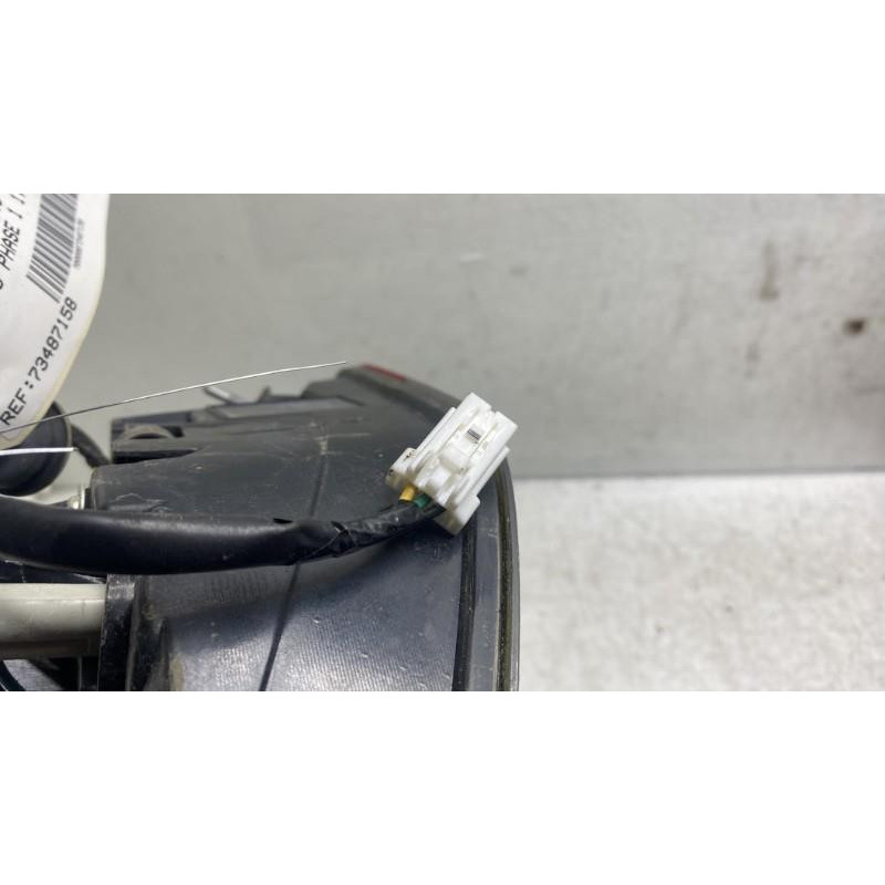 Feu arriere secondaire droit (feux) NISSAN X-TRAIL 3 Photo n°1