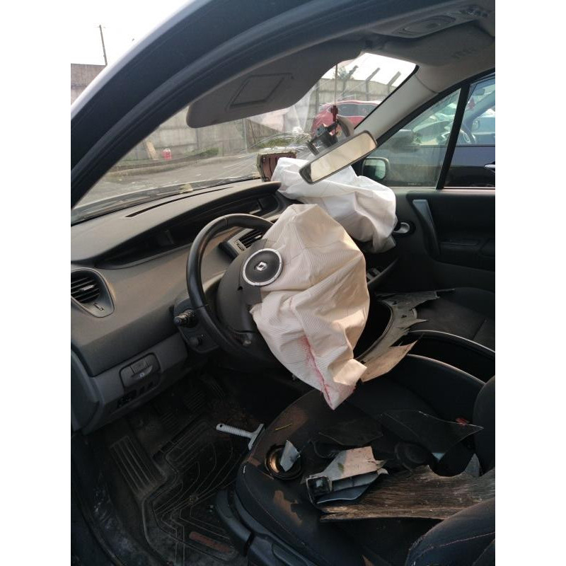 Extension d'aile avant droit RENAULT SCENIC 2 Photo n°6
