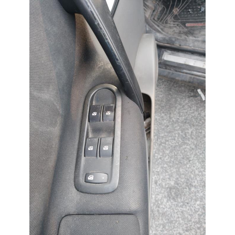 Extension d'aile avant droit RENAULT SCENIC 2 Photo n°8