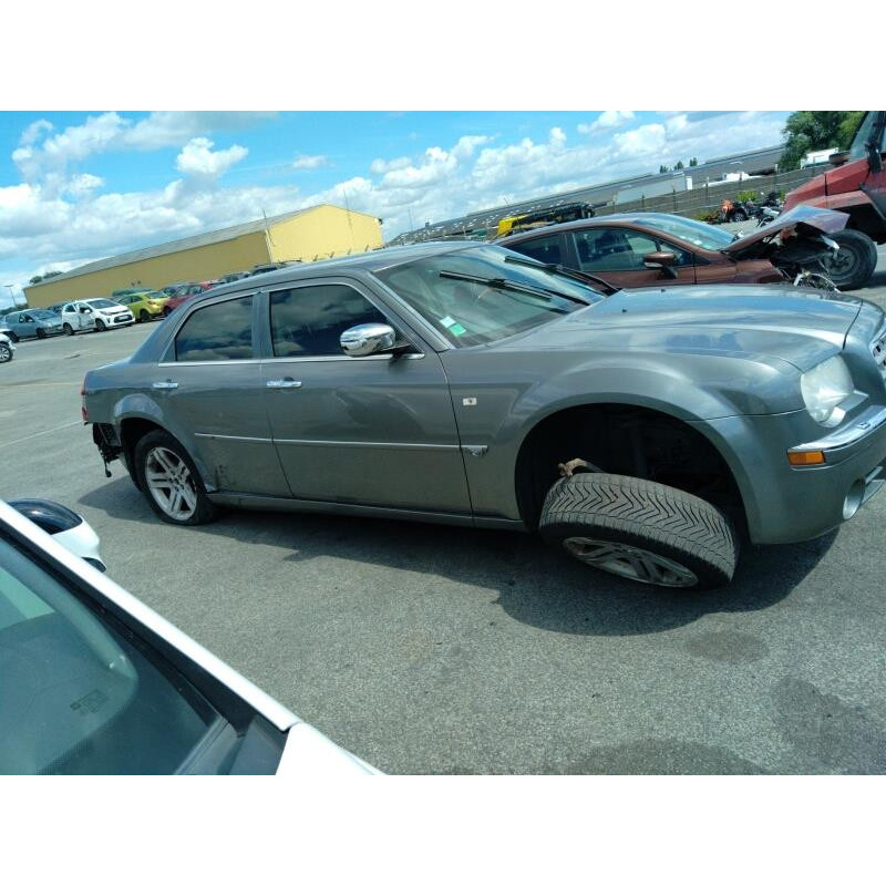 Aile avant gauche CHRYSLER 300C Photo n°9