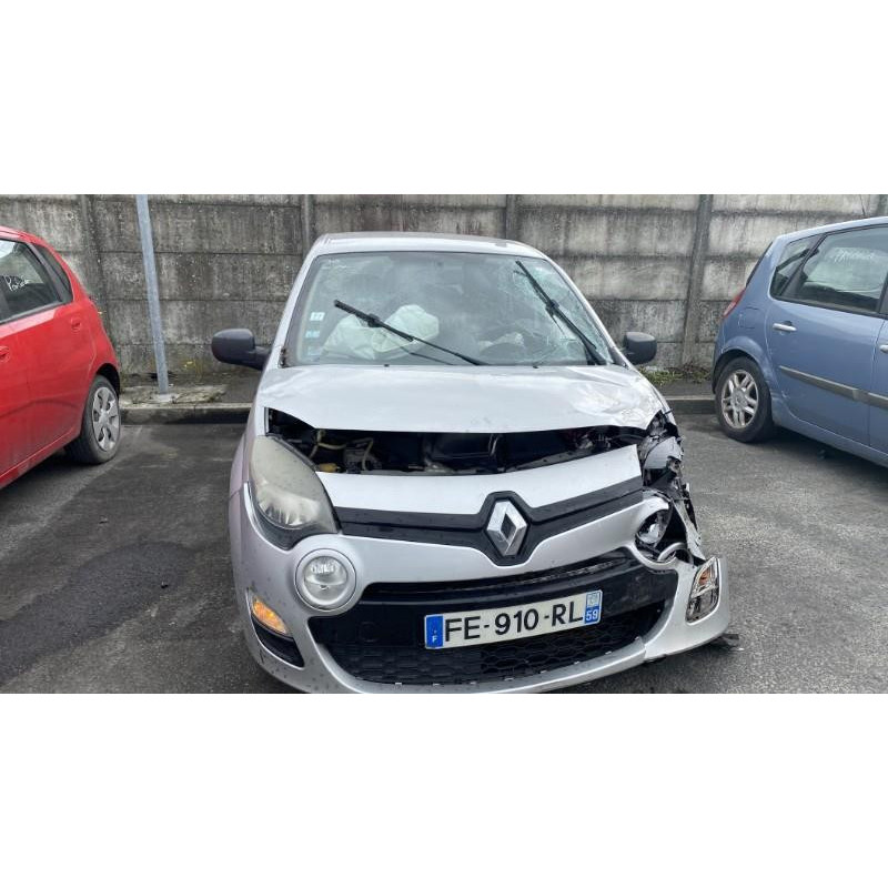 Feu arriere secondaire gauche (feux) RENAULT TWINGO 2 Photo n°10