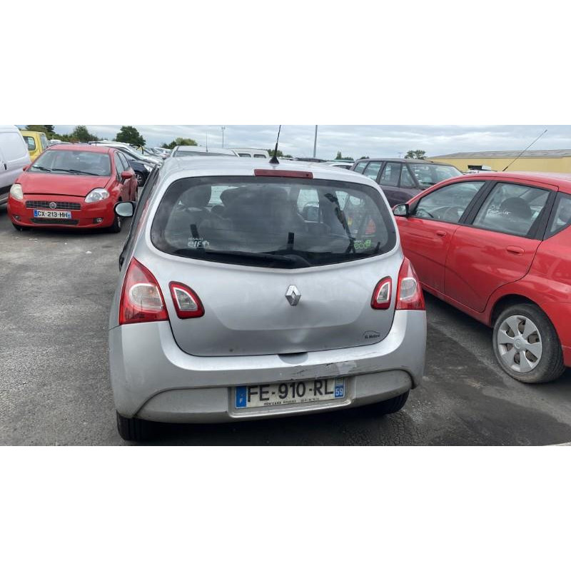 Feu arriere secondaire gauche (feux) RENAULT TWINGO 2 Photo n°12
