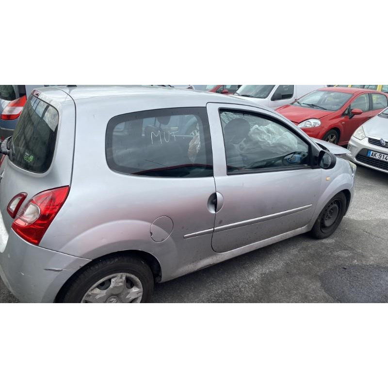 Feu arriere secondaire gauche (feux) RENAULT TWINGO 2 Photo n°15