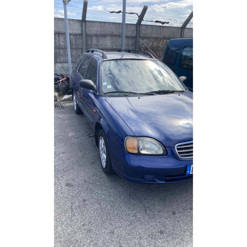 Feu arriere secondaire droit (feux) SUZUKI BALENO 1 Photo n°7